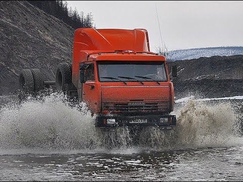 Видео: ГРУЗОВИКИ КАМАЗ НА БЕЗДОРОЖЬЕ ОТ ГРУЗОВИКОВ KAMAZ НИ КТО ТАКОГО НЕ ОЖИДЕЛ