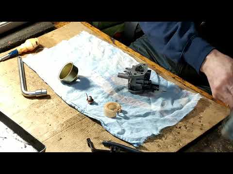 Видео: Бензогенератор. Плавающие обороты двигателя.
