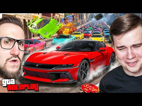 Видео: 100 ИГРОКОВ VS 1 ЮТУБЕР! ПОЙМАЙ МЕНЯ И ЗАБЕРИ 150.000$ В GTA 5 RP