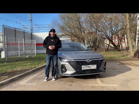 Видео: Chery Arizzo8. Что скажут мужики в автоцентре?