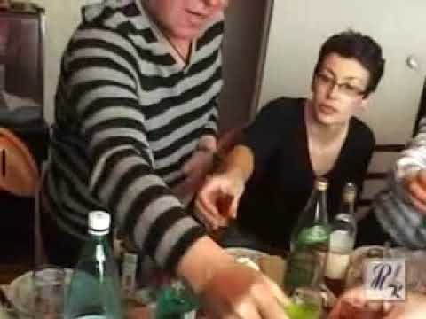 Видео: Гений балалайки Павел Нечепоренко.