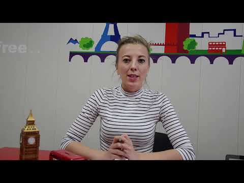 Видео: Как стать бортпроводником Emirates Airlines