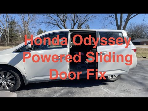 Видео: Ремонт электропривода раздвижной двери (актуатор) Honda Odyssey 2011-2017