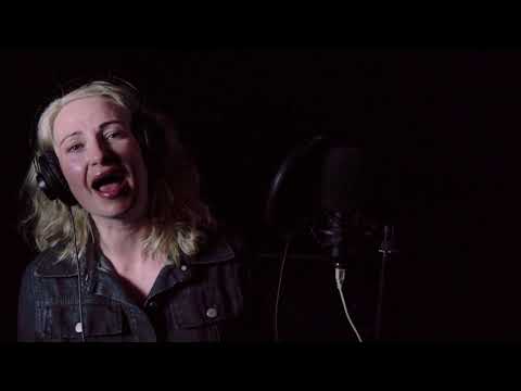 Видео: Лучшее поздравление родителей на выпускной