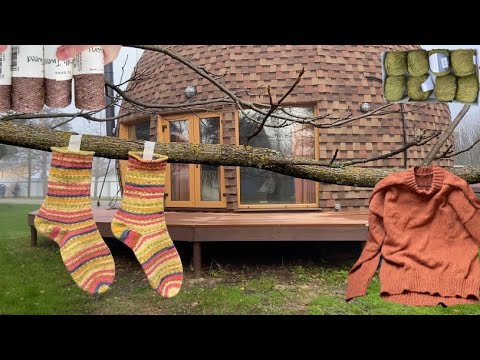 Видео: Моя СОТАЯ пара НОСКОВ, «батя» ГОТОВ, щедрое УГОЩЕНИЕ от мамы, новый ШОППЕЛЬ, собачий ВОЙ