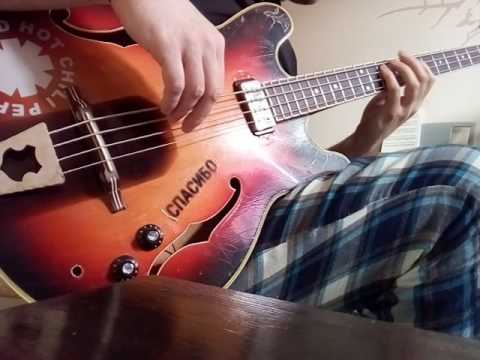 Видео: Ю.Антонов - Я Вспоминаю (Летящей Походкой) - Musima bass cover