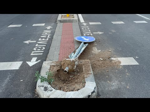 Видео: За трети път отнасят знака на новоремонтирания участък при ул Опълченска и ул. Пиротска ❗ 