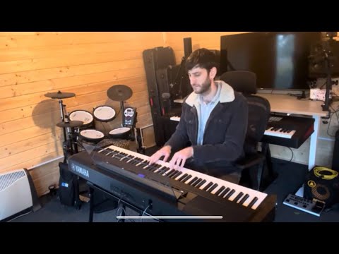 Видео: Подробный обзор *Совершенно нового YAMAHA P-525*. Демонстрация, распаковка, подробная информация ...