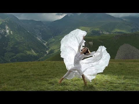 Видео: Profoto B 10. Фотошкола Олега Зотова.