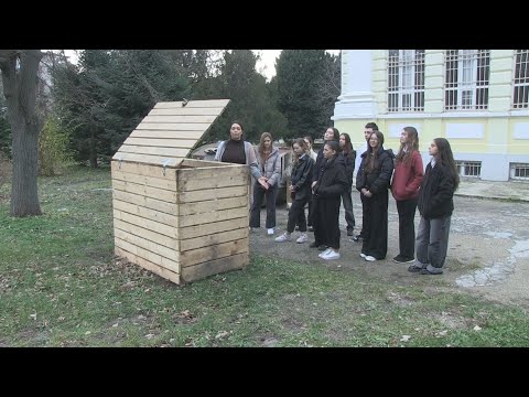 Видео: Ученици превръщат Английската гимназия в първото училище с нулев отпадък