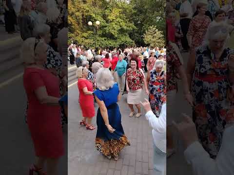 Видео: Танцы в Гомеле. 14.09.2024 г. День города. 💥💥💥🎆🎇🎆🎉🎉🎉