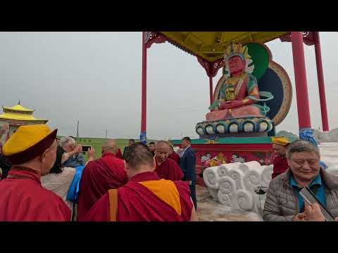 Видео: Его Преосвященство Кунделинг Ринпоче. Кижингинский район