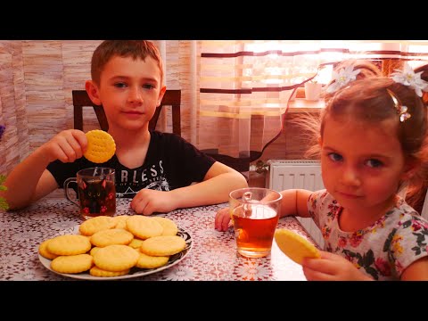 Видео: Вкуснее. чем в МАГАЗИНЕ!!! Рецепт галетного печенья. Детское печенье. Выпечка и кулинария