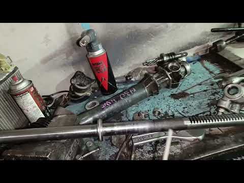 Видео: замена и ремонт рулевой рейки на Ниссан Рнесса