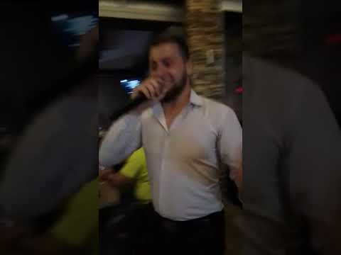 Видео: Дени и Боби Баните Хороводна китка Пътник допадна,Са ида  са е загубил,Асане,майчин синольо...