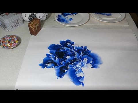 Видео: Китайская кисть: синий пион