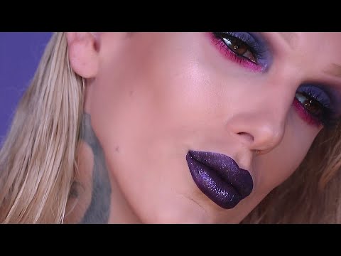 Видео: Обзор магический глиттер в жидкой помаде  - Джеффри Стар на русском