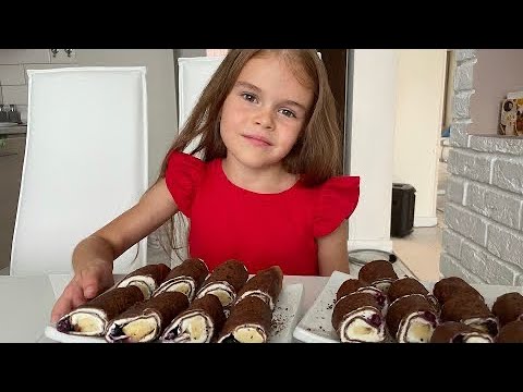 Видео: Очень вкусные СЛАДКИЕ РОЛЛЫ ИЗ БЛИНОВ / Нежный ДЕСЕРТ, который понравится всем 😋