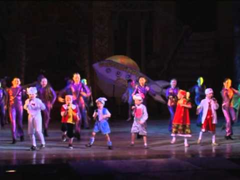 Видео: «Снаряжали мы ракету» - ДМЦ «Волшебный микрофон»