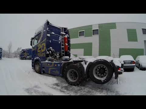 Видео: Как я одеваю цепи.