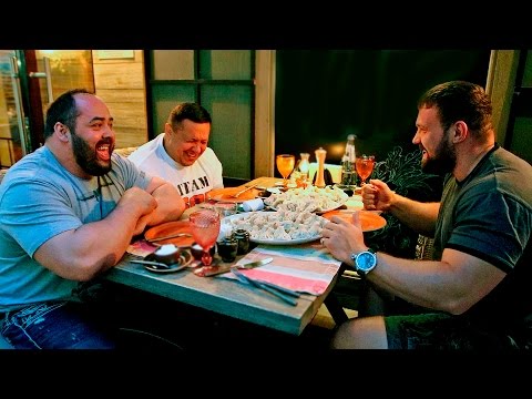 Видео: Три богатыря и 100 хинкали! [Хинкали Battle Challenge #5]