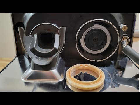 Видео: Breville Barista Express — как заменить прокладку 54 мм