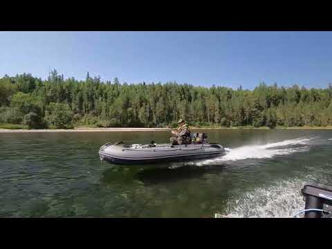 Видео: 2 ЛОДКИ с моторами "длинный хвост"