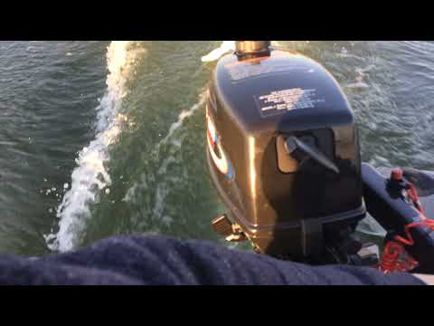 Видео: Parsun 3.6 выход на глиссер .Лодка Catran c-280. Outboard motor. A boat.