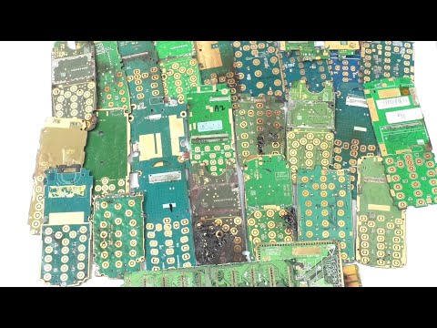 Видео: Золото из плат мобильных телефонов. Хлорное железо. Снятие позолоты