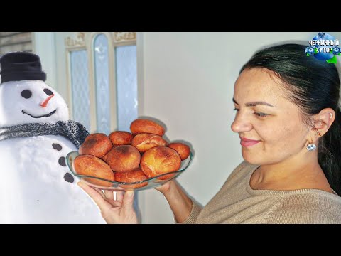 Видео: День из жизни на хуторе в лесу. Рецепт пирожков от прабабушки. Новые технологии на старинном хуторе.