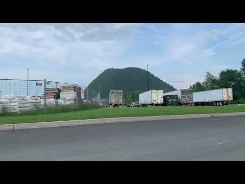 Видео: Кому не стоит ехать в Канаду!!! Про жизнь и работу в Канаде))