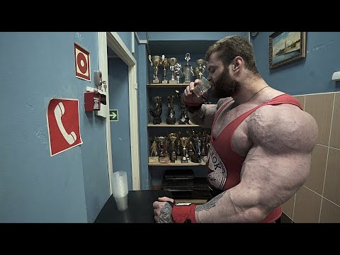 Видео: ДАНИЛОВ. 130 кг в 25 лет! Инфаркт. Уникум из "Алмаза"