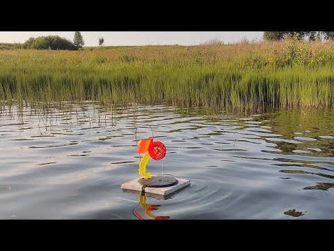 Видео: Щука на зимние жерлицы с лодки