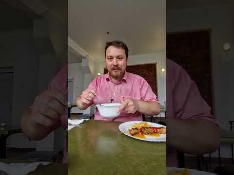 Видео: 🍲Странная Столовая в ICAM🍝#chișinău #обзор #dnevnik_moldovana #еда #едакишинев #скидки#kebabchisinau