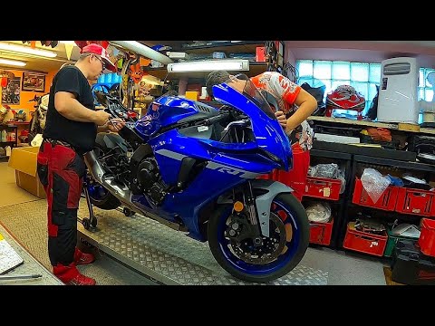 Видео: Как подготовить спортбайк к гонкам | Правильный тюнинг YAMAHA R1!