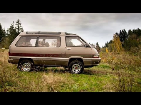 Видео: СТАРИЧОК | КРАТКИЙ ОБЗОР НА Toyota Town Ace 1992 🇯🇵