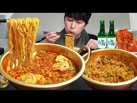 Видео: Пряный рамен и острое кимчи!🔥🍜 MUKBANG REALSOUND ASMR EATINGSHOW