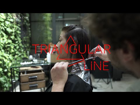 Видео: КЛАССИЧЕСКИЙ БОБ: от длинных к бобу, техника стрижки - НИКИТОЧКИН