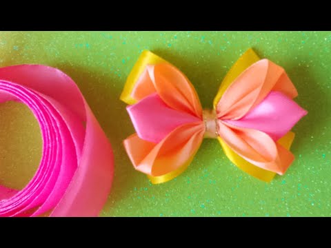 Видео: I made this bow out of a ribbon. Этот бантик я сделала из ленты.