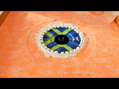 Видео: Установка слива FloFX в пенопластовый поддон SCHLUTER KERDI!!!