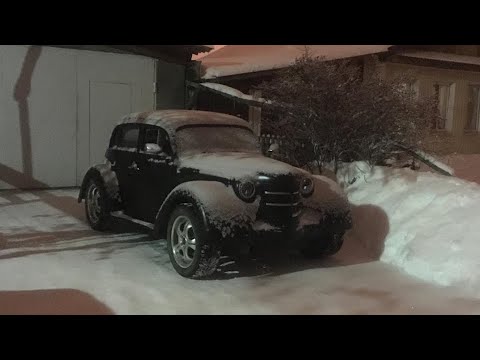 Видео: Мужики собрали Москвич 401 на базе Тойота Марк 2