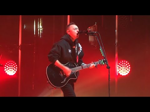 Видео: Звери - 02 - Солнце за нас - Архангельск - Дворец спорта профсоюзов - 20 февраля 2023 год