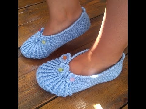 Видео: Тапочки - балетки крючком.