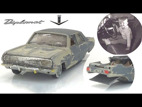 Видео: Opel Diplomat V8 с разбитым шасси. Реставрация Политойса модели № 521.