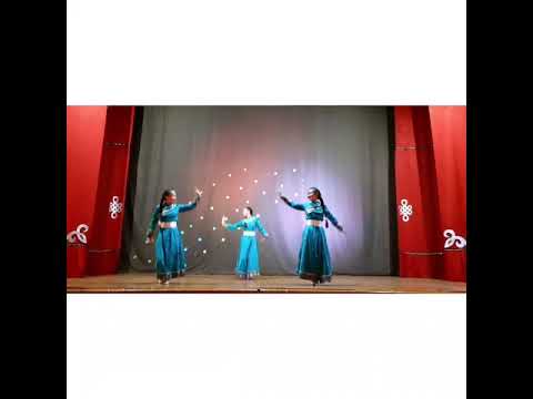 Видео: Тувинский танец "Торгалыымны"