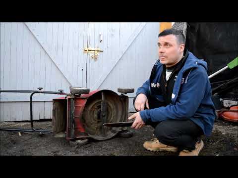 Видео: Газонокосилкa   Замена масла Заточка ножa