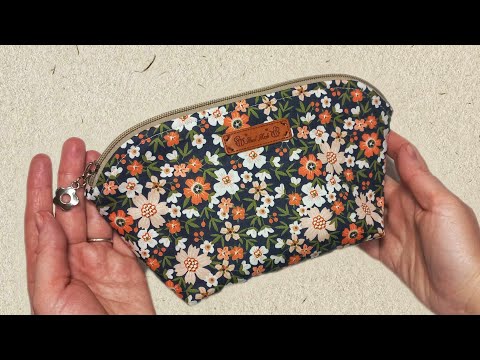 Видео: DIY/КАК СШИТЬ КОСМЕТИЧКУ#ручнаяработа #шьюсама #мастеркласс