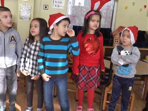 Видео: "Коледа в детската градина"