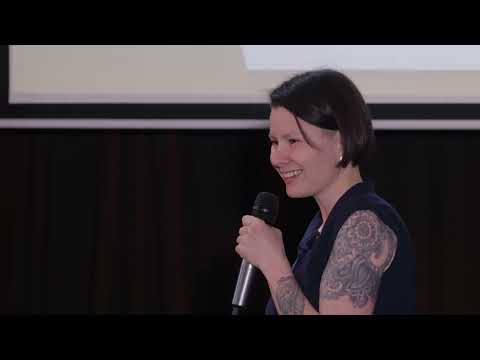 Видео: Юлия Зайцева, столяр-реставратор: "О работе реставратора мебели"