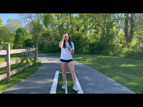 Видео: Питчинг в софтболе: исправление проблемы с ногой при падении